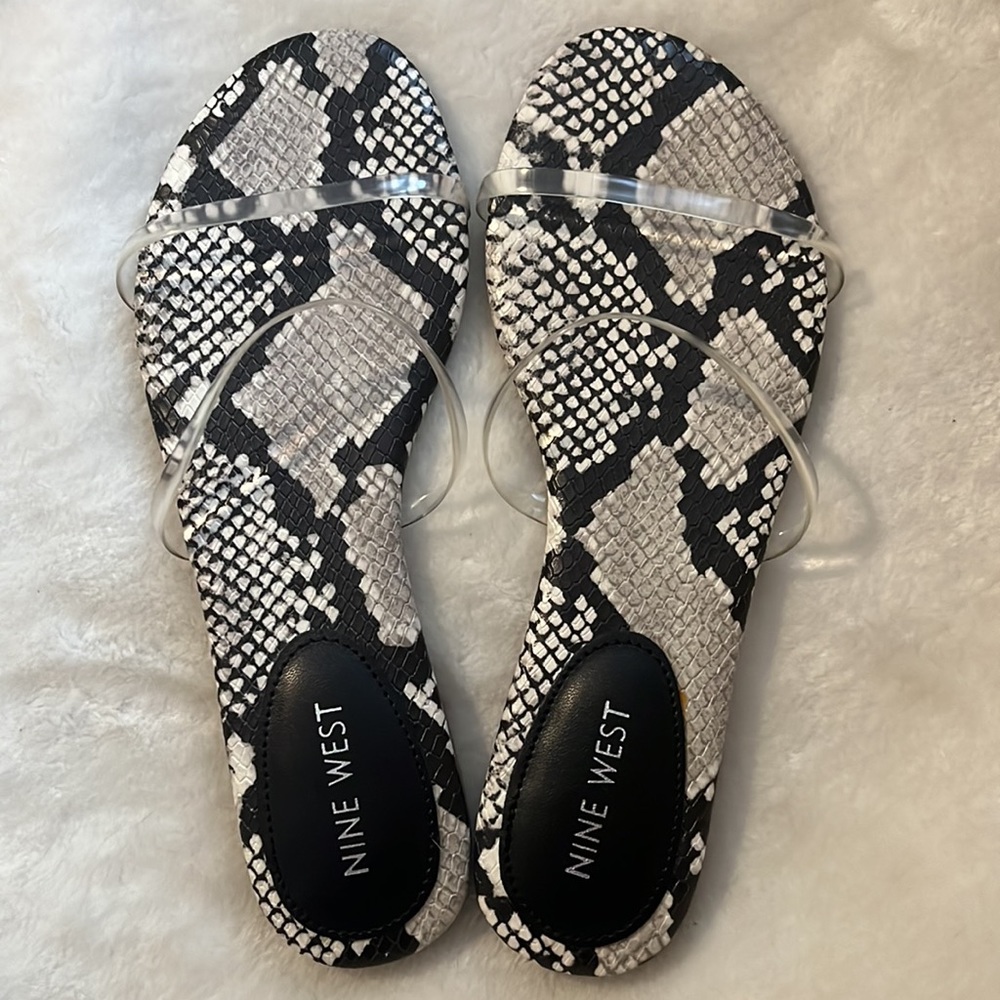 Nine West snake print clear strap sandals ✨🐍
